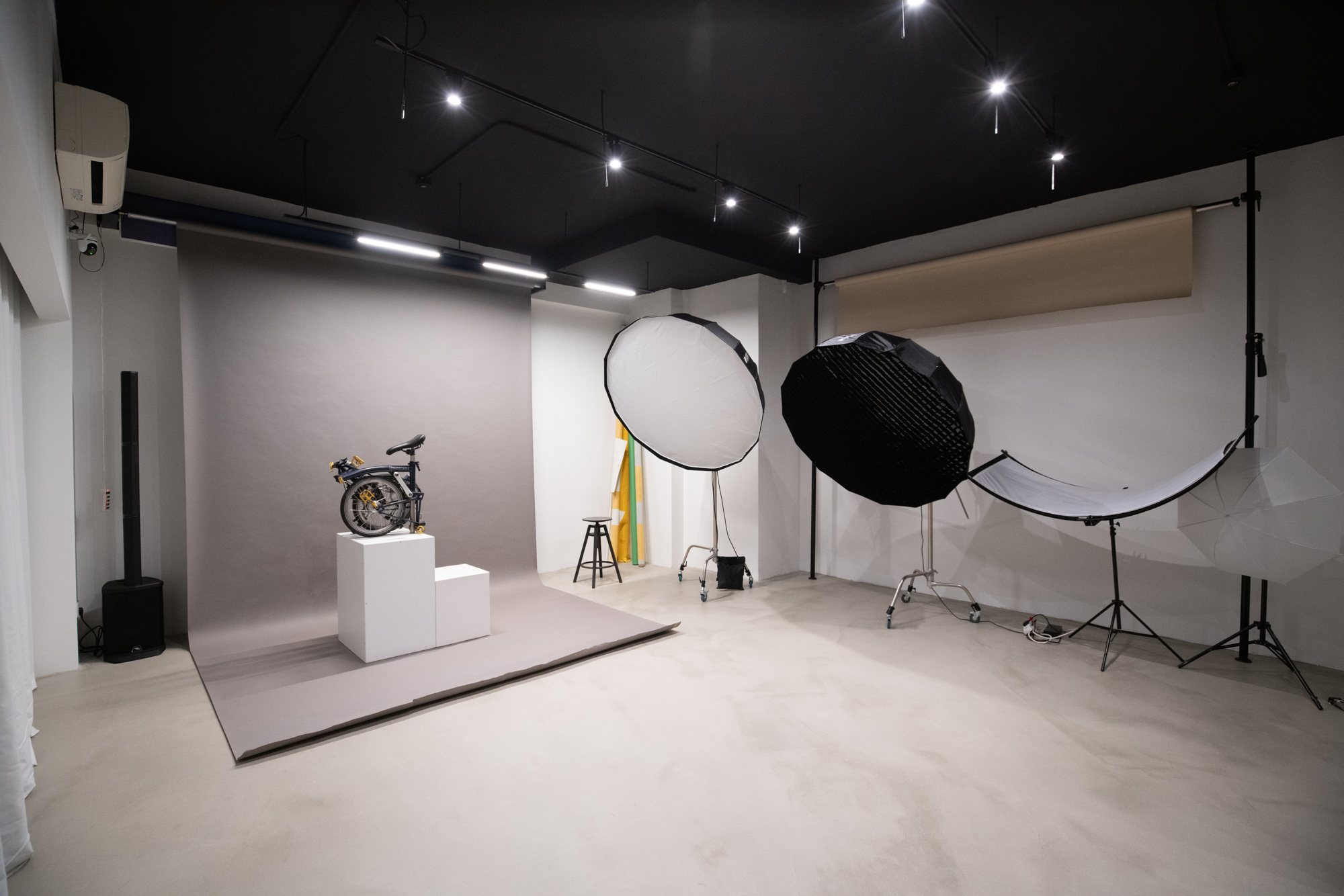 Flashbob Studio photography space