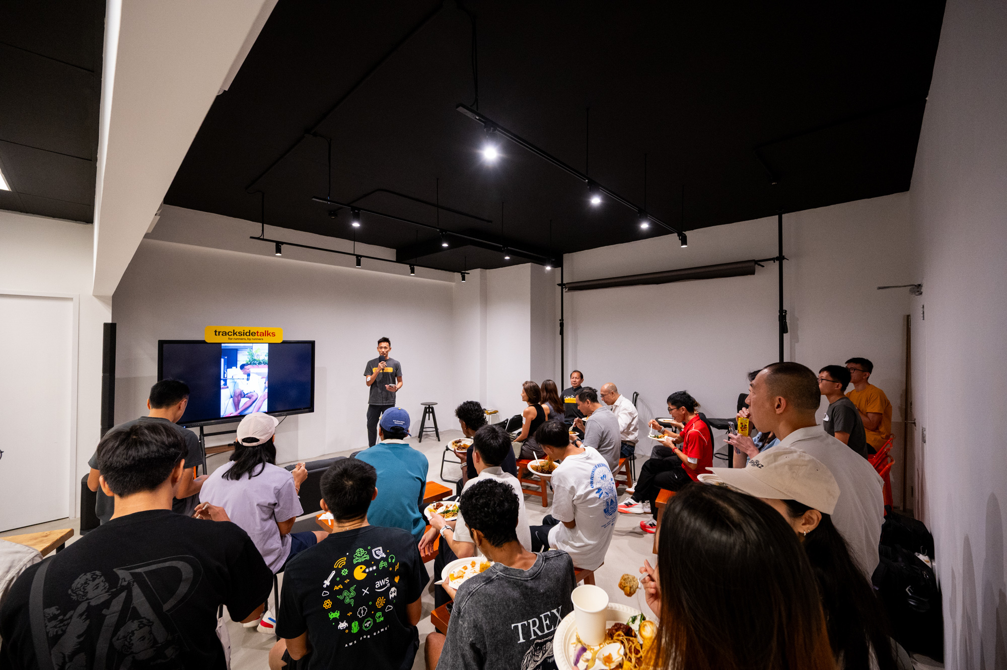 TracksideTalks presentation to audience Flashbob Studio